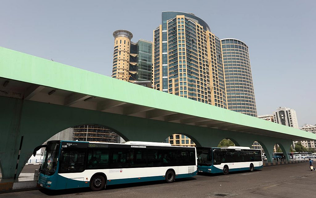 حافلات السفر من الإمارات إلى السعودية