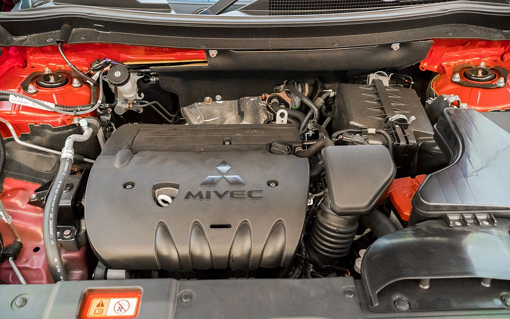 محرك ميتسوبيشي بعلامة MIVEC 