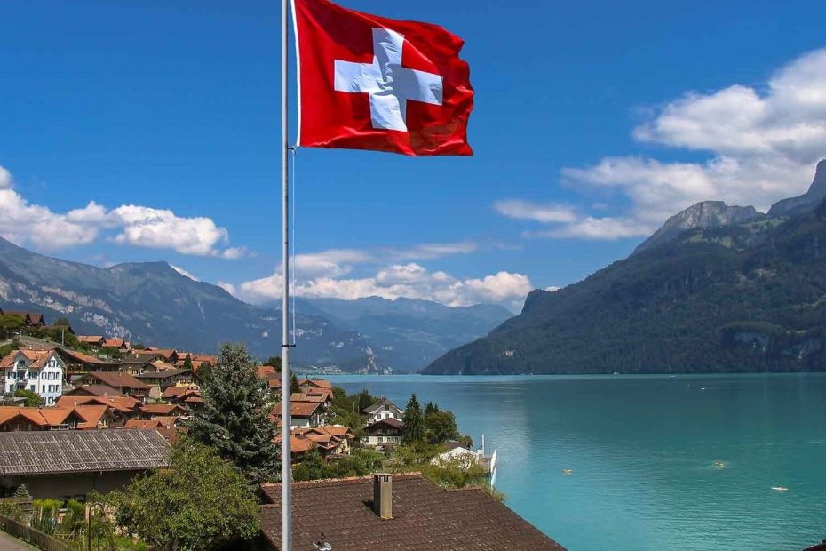 كم عدد سكان سويسرا 2023 وترتيب سويسرا عالمياً من حيث الكثافة السكانية – شبكة سيناء