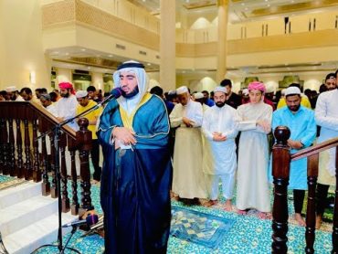 Qari Farrukh Mahtab Sharjah القاري  فرخ مہتاب  جامع العزم الشارقة   الإمارات   سورة إبراهيم